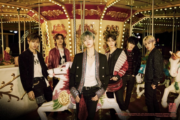 엔시티 드림 ‘Ridin’ 재킷 사진 / 엔시티 드림 공식 트위터 제공