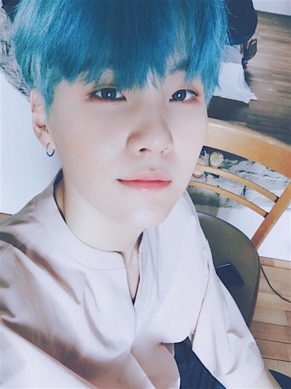 [사진 제공 = BTS SNS]