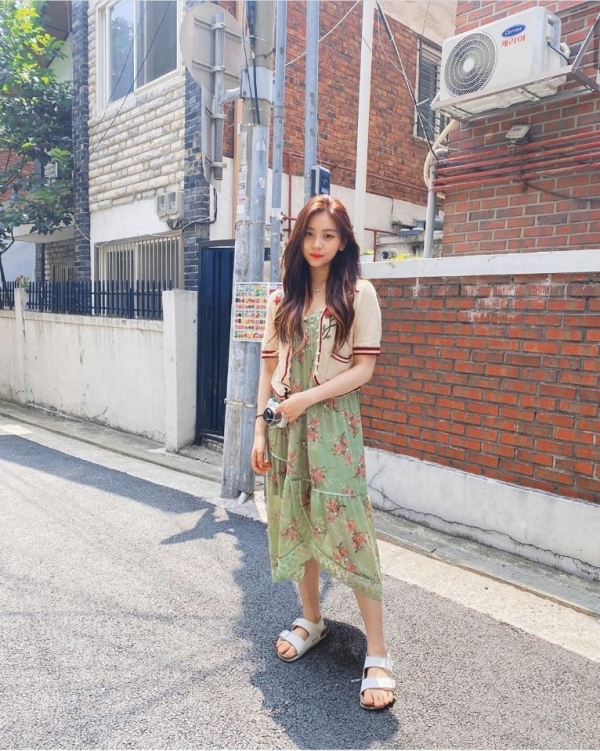 (사진=엄지 SNS)