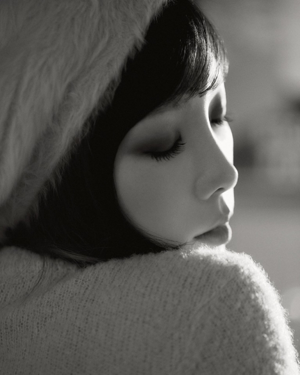 사진=TAEYEON 태연 The 4th mini Album [What Do I Call You] / SM엔터테인먼트