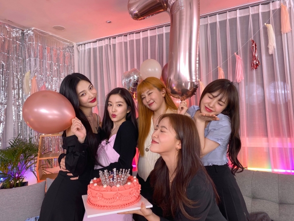 출처 : 레드벨벳 트위터