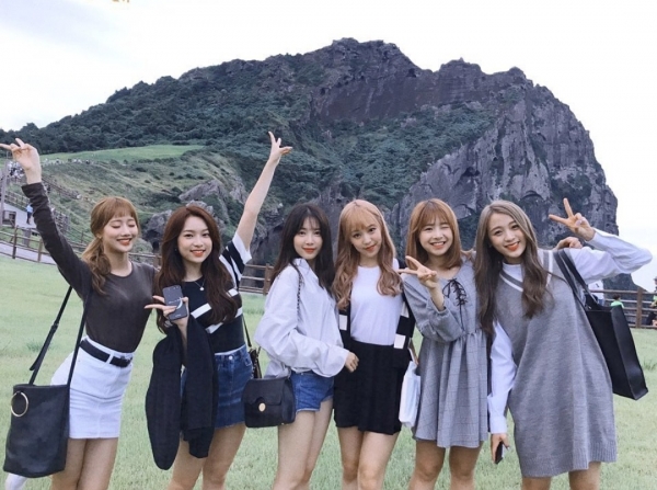 사진: 윤채경 인스타그램